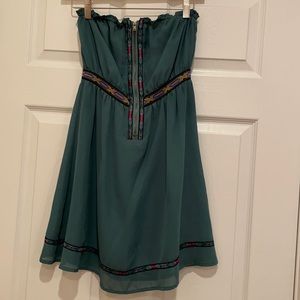 Ecotè XS dark jade colored strapless dress
